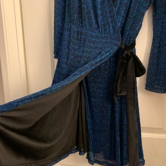 ModCloth Shining Sea Wrap Dress - 70s Vibes - Picture 4 of 5